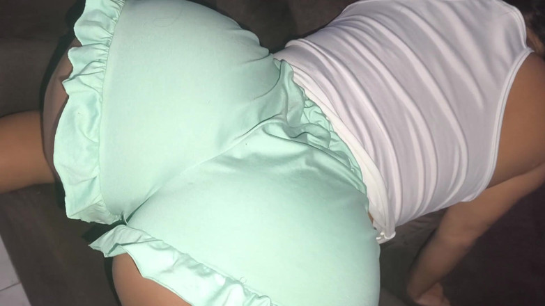 SENSESEX: De hete pyjama van de stiefmoeder plaagt haar stiefzoon en...