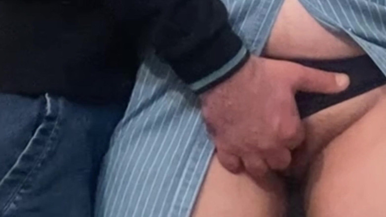 Niki studio: Lelaki Tua Sesat Melancap Dengan Jari Di Kereta Bawah Tanah