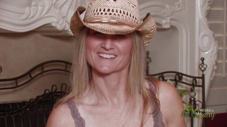 ATK Fans (Hairy): Hot cowgirl solo time
