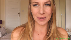 Danielle Maye: Zkoumání pusy Danis