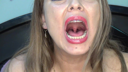 Angel eyes studio: Spolkla jsem spoustu obrovských pilulek !!