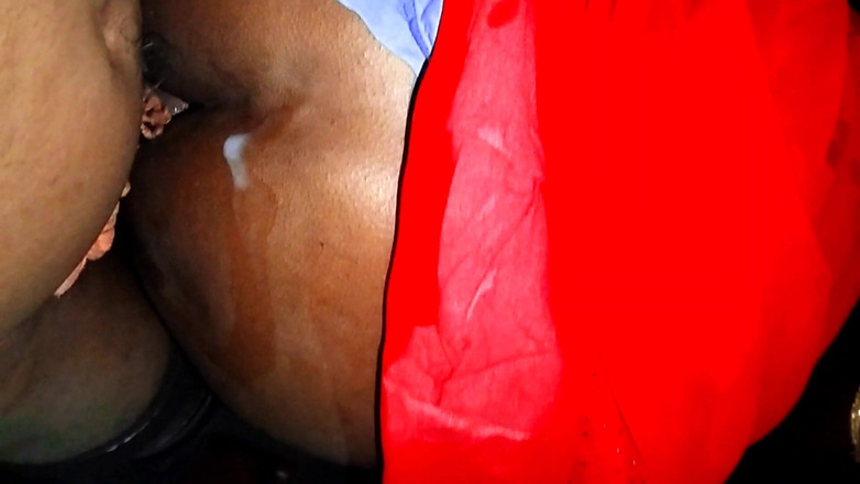 sarita Nagaa: Hintli karı koca evlerinde seks yapıyor, boşalıyor ve desi (Hintli) seks...