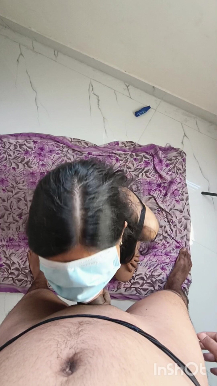 Desishycouple: Pacarku Nyepong Kontol Pagi-pagi.