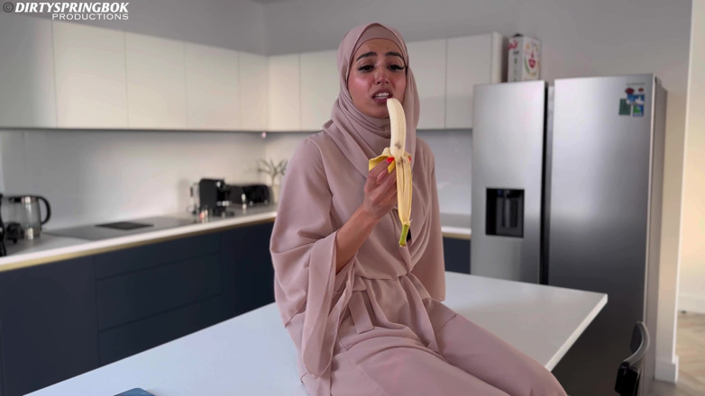 Aaliyah Yasin: Голодна мусульманська дівчина швидко ламає її великим чорним членом
