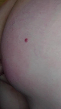 거대한 하트 모양의 엉덩이를 따먹는 PAWG 십대