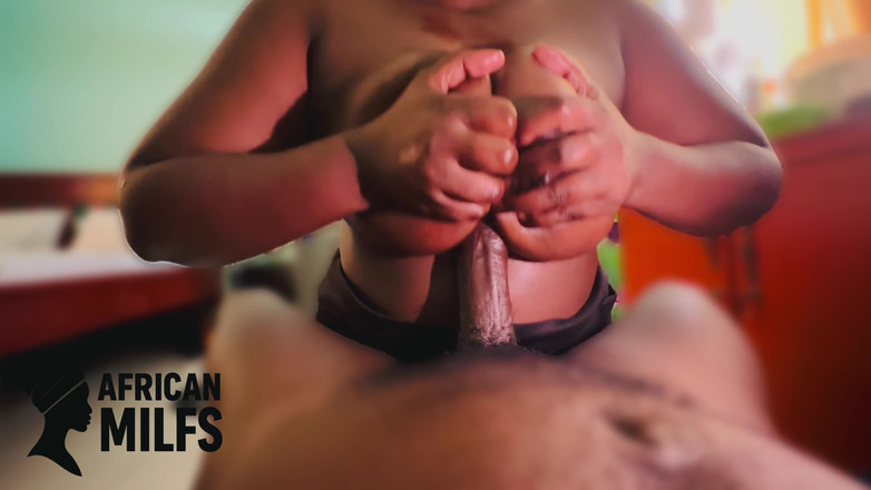 African matures: 我的继子喜欢他的晨间工作，我很高兴能给他