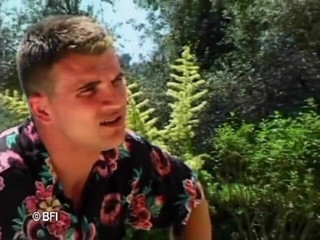Hardcore Lovers: Videoclip sexy și retro cu sex în trei.