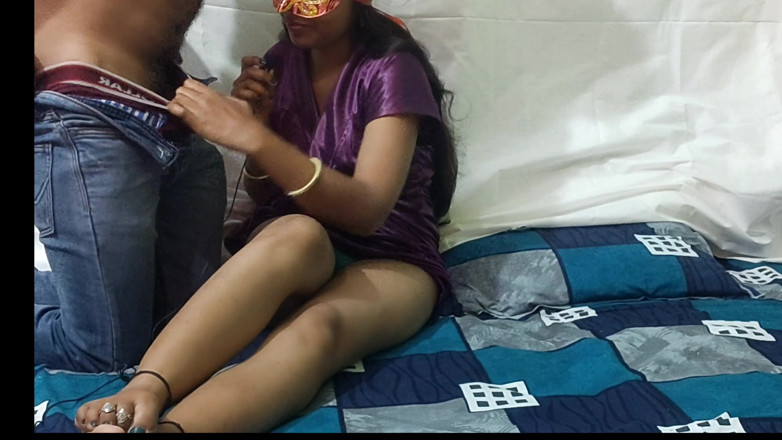 piryaprajapati: Desi Horney Bhabhi Suami