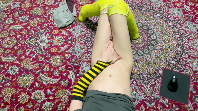 top femboy: Giovane Studentessa