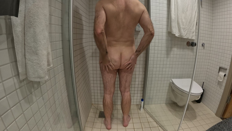 TheDane1122: De minnaar van mijn vrouw komt klaar op mijn kont