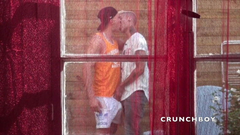 FRENCH AMATORS SEXTAPES: マイケルは、屋外の展示場所でジョーダンフォックスに犯された
