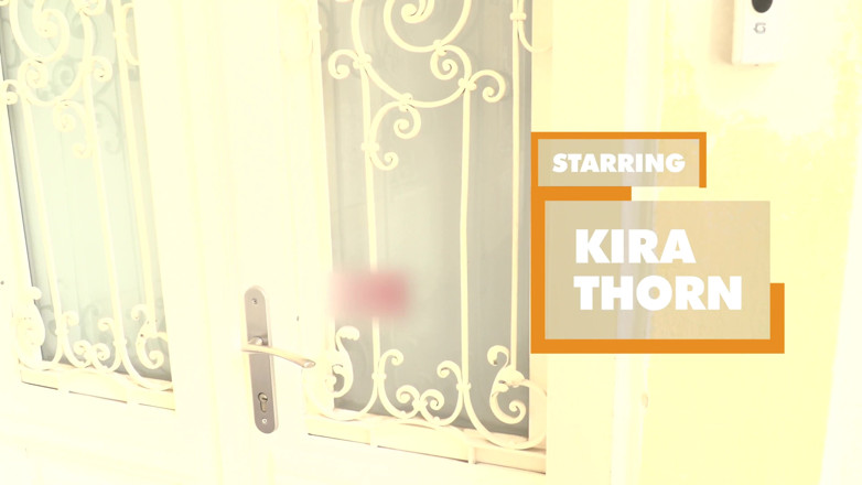 BackdoorPOV: itsPOV - Kira Thorn è una bionda arrapata brama l'anale