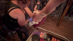 Aaexperiencesltd: Bagian 2 - pengalaman pertama cewek dominan ini keluar dari bayang-bayang