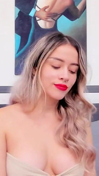 Burada Odamda Seks Mi Yapmalıyız Yoksa Beni Senin Yerine Mi Götürmek Istersin?