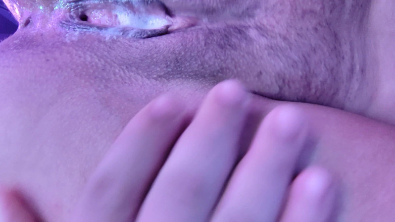 AngyAmazon: मेरा व्यभिचारी पति डॉगी स्टाइल में मुझे चोदता है और मुझे बहुत अच्छा चूत में वीर्य देता है