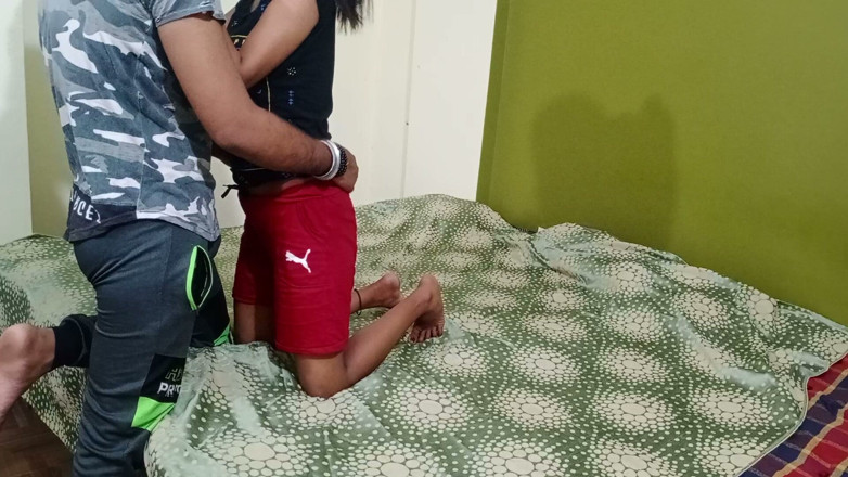 Indian college girls sex: Індійська пара з коледжу таємно займається романтичним сексом у кампусі