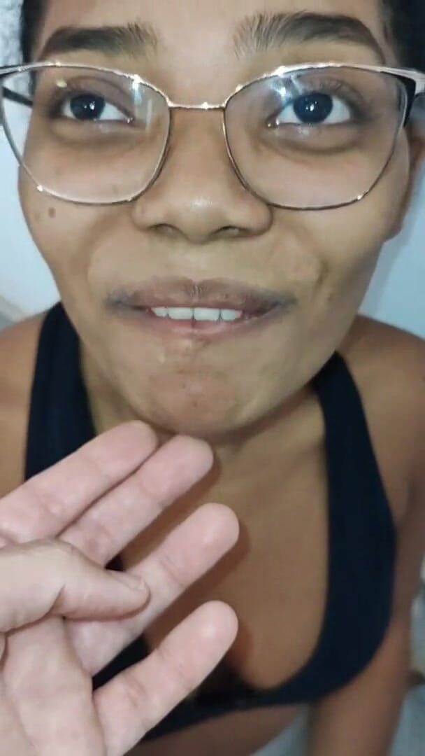 Pietro Montoya: 男性の尿と唾でプレワークアウトを飲み込む