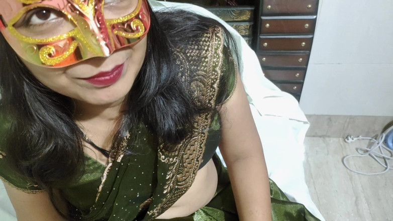 piryaprajapati: Jag fingrade Bhabhis röv, vilket gav Bhabhi mycket nöje tillsammans...