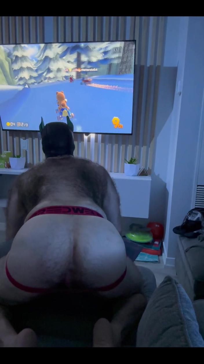 BeefyCanuck: แค่หุ่นปัปปาริโอคาร์ทนิดหน่อย