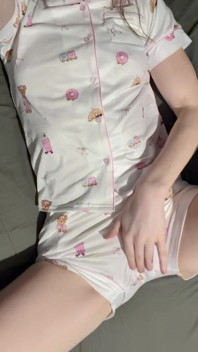 Rubbing Myself Thru My Cute Pjs