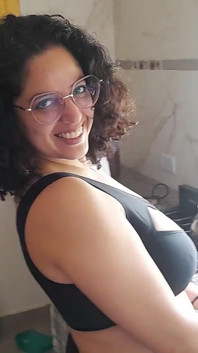 Frukost i bikini slampa styvsyster babyluna939 rider mig creampie del 1