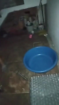 Arkadaşım, kocamın bana borçlu olduğuna dair ona sadakatsiz olduğumu gösteren kanıt göndermek için beni kaydediyor