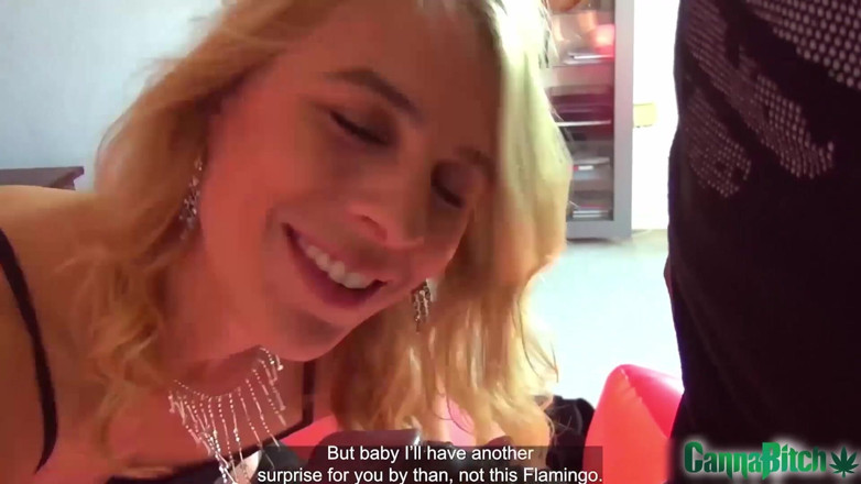 Cumbizz: Bbc en el fondo de mi garganta MILF consiguió follada