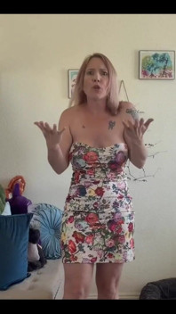  Can't Stop Cumming to My Stepmom