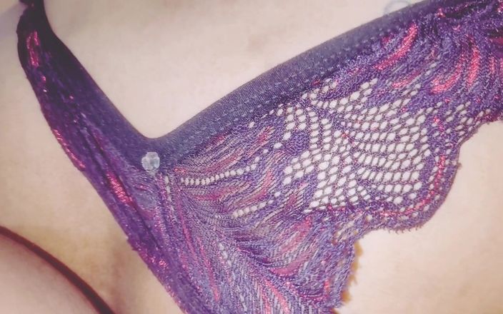 anal_queen_amateur: Моя стара покоївка має гарну, гарну, мокру дупу