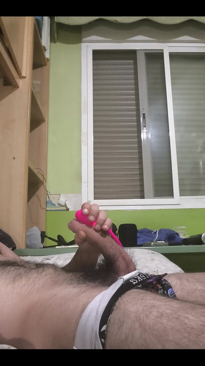 The girls' cave of fear: Masturbasi bareng sange yang lagi sange