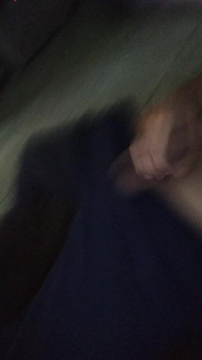 AlexAlejandro13: Desfrutando no sofá