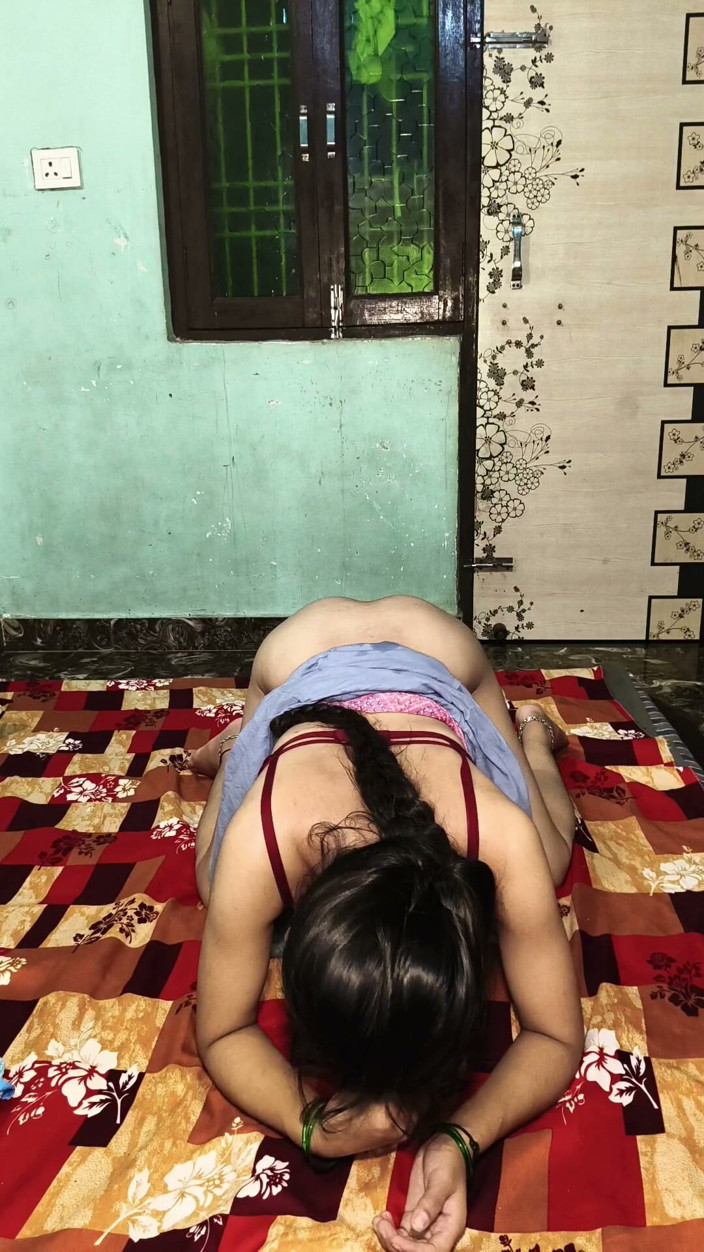 yongboy1: 18 Year Old Indian Girl doggy style orgasam hard fucking...