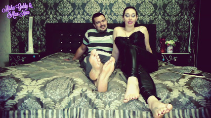 Goddess Misha Goldy: 来自阿尔法夫妇的可悲双性恋脚婊子的B邮件陷阱！