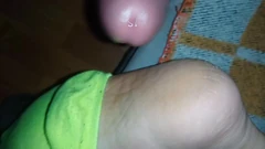 Acordou ela e gozou no rosto sorridente