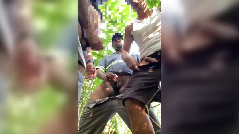 TheBlacKHunterr: Trabalhador Casado Fica Ate Tarde Na Obra Pra Fuder