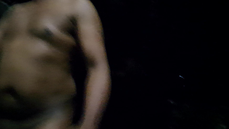 Indianexhib: Chico indio desnudo en carreteras