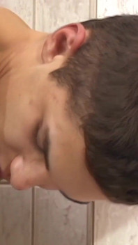 プールで釣った