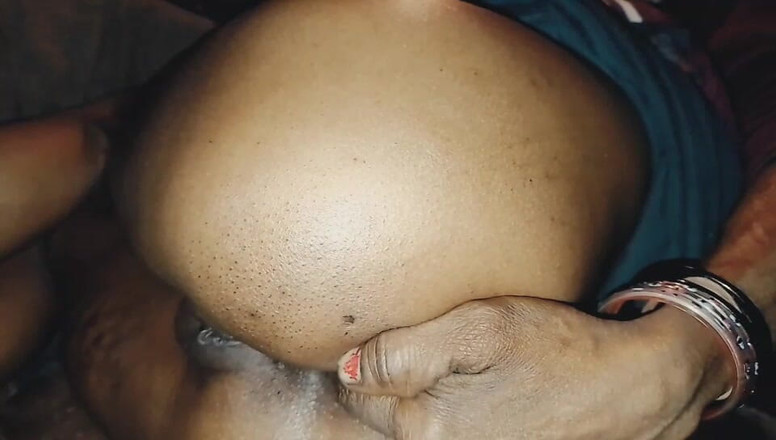Deshi girl 9: Quando eu vi a bunda gorda por trás