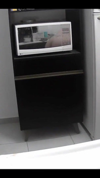 Robienie naczyń nago w gorącą środę