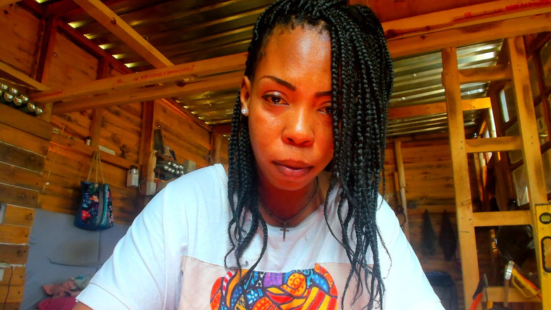 AnalEbony: Pohladil toho ptáka do mého velkého přírodního zadku ...