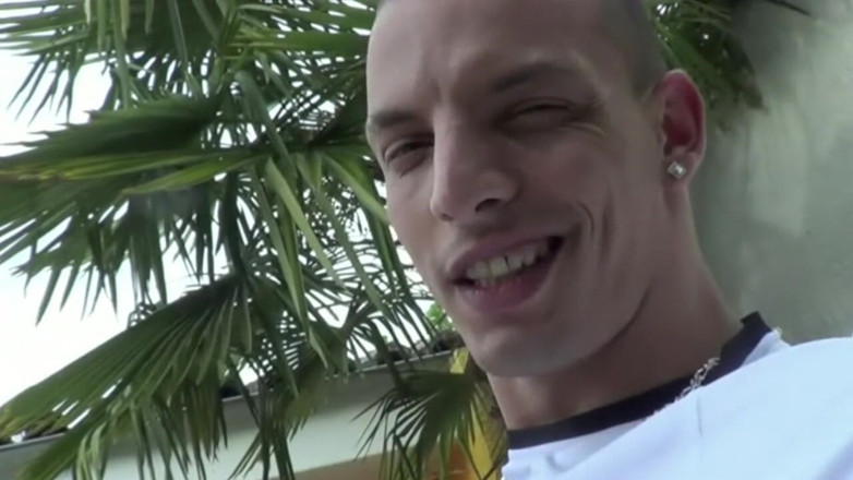 Discret Cruising sex: Hardcore trannign submissiin w rejsie na zewnątrz