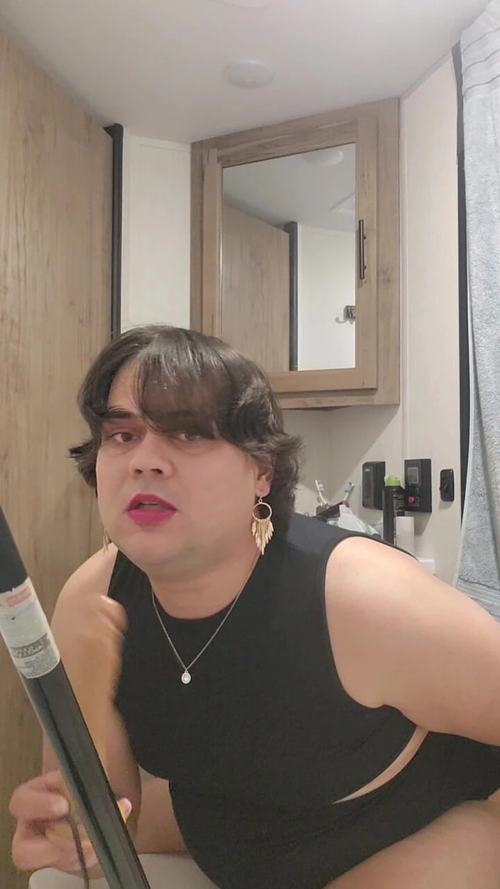 Trans Chloe corrupt brings sexual bareback energy