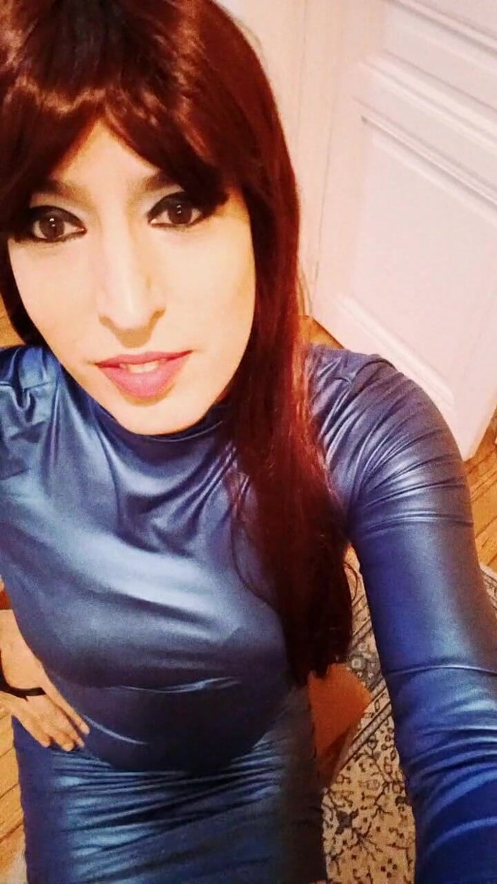 Tammy sissy slave: Airbnb men Tammysissy Alone