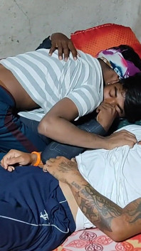 Dormitor cu romantism în stil gay din satul indian