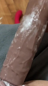 Zblízka BBC dildo v Mladá kundička, Krémové cum