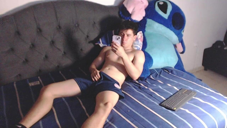 Icyhot707: I Undress and Touch Myself Hotly