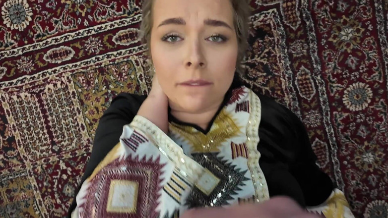 Amateur Homemade Porn: Секс з високою і великою дупою мачухи Ніккі Сон