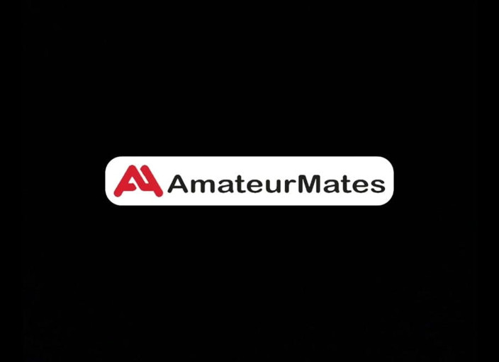 AmateurMates: Ich Habe Den Bruder Meiner Mitbewohnerin Erwischt, Wie Er Schnell...
