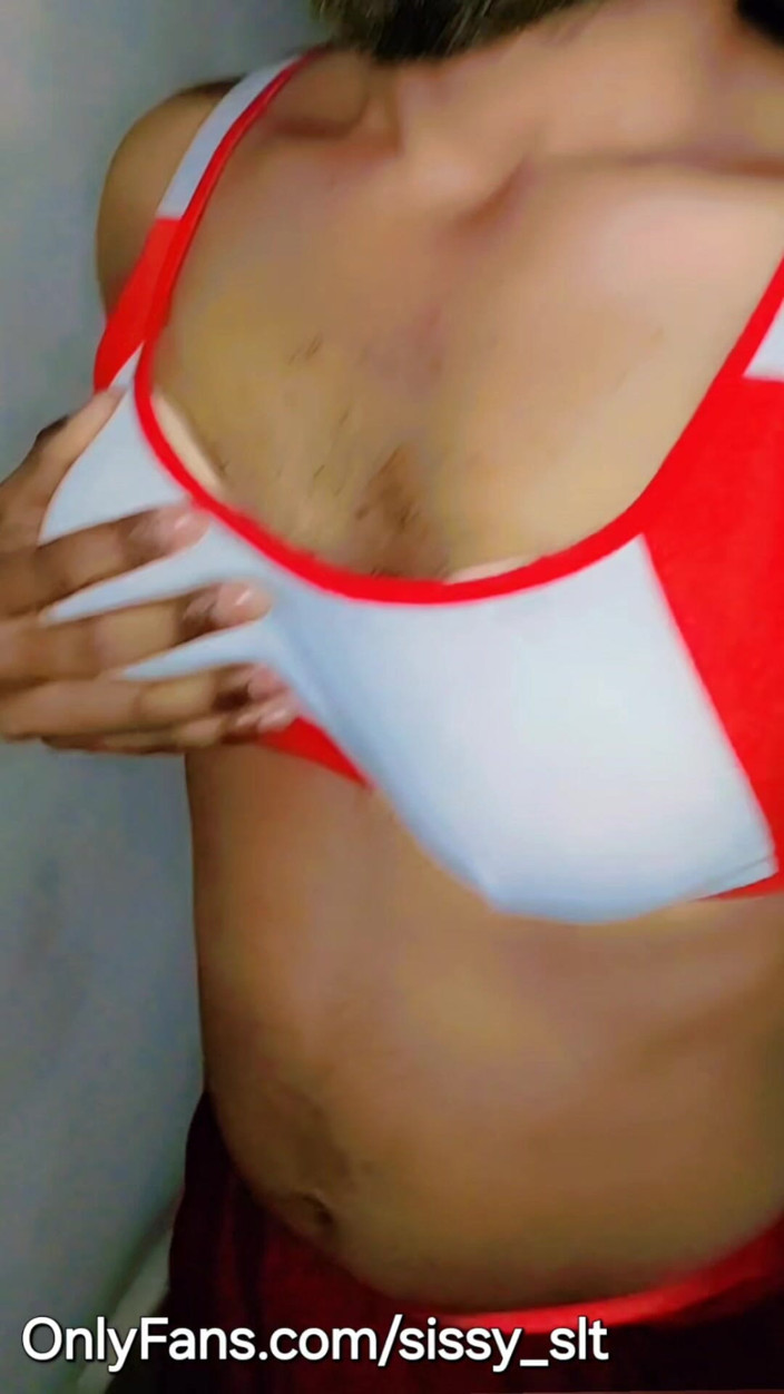 Sissy Slut Simran: Дезі Сіссі Кроссдресссер З Маленьким Імпотентним Членом