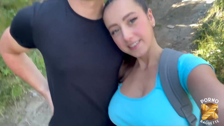 Porno Baguette: Hellolimoon, Gorgeous Woman, Loves Eating Cocks